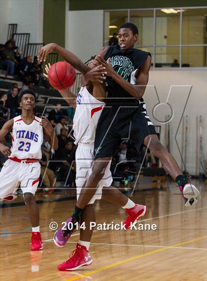 Thumbnail 2 in T.C. Williams vs. Kecoughtan (George Long Holiday Hoops Tournament) photogallery.