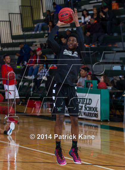 Thumbnail 3 in T.C. Williams vs. Kecoughtan (George Long Holiday Hoops Tournament) photogallery.