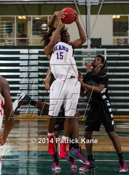 Thumbnail 3 in T.C. Williams vs. Kecoughtan (George Long Holiday Hoops Tournament) photogallery.