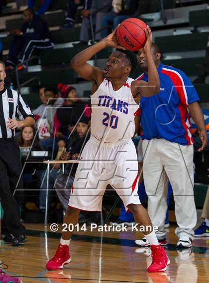 Thumbnail 3 in T.C. Williams vs. Kecoughtan (George Long Holiday Hoops Tournament) photogallery.