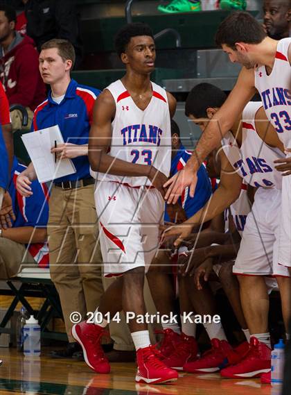 Thumbnail 3 in T.C. Williams vs. Kecoughtan (George Long Holiday Hoops Tournament) photogallery.