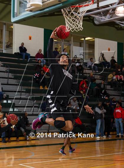 Thumbnail 3 in T.C. Williams vs. Kecoughtan (George Long Holiday Hoops Tournament) photogallery.