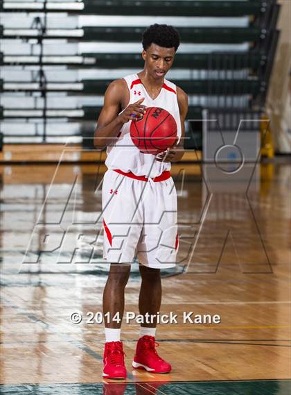 Thumbnail 1 in T.C. Williams vs. Kecoughtan (George Long Holiday Hoops Tournament) photogallery.