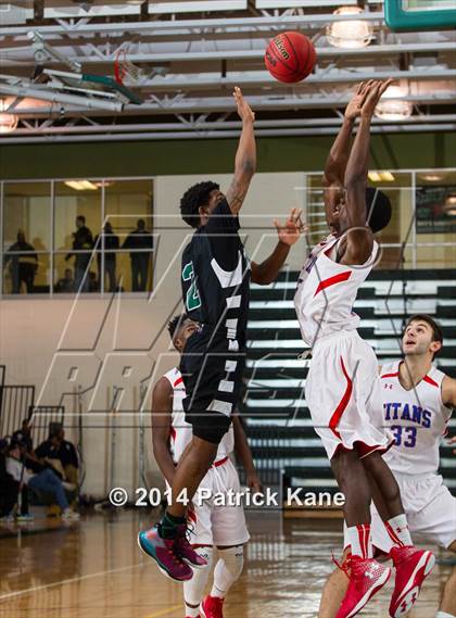 Thumbnail 3 in T.C. Williams vs. Kecoughtan (George Long Holiday Hoops Tournament) photogallery.