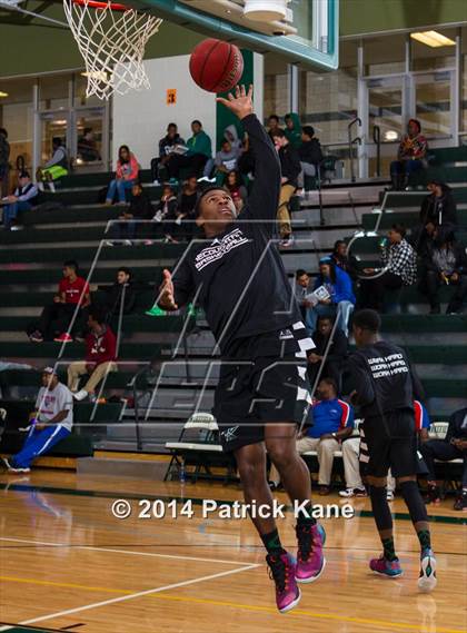 Thumbnail 2 in T.C. Williams vs. Kecoughtan (George Long Holiday Hoops Tournament) photogallery.