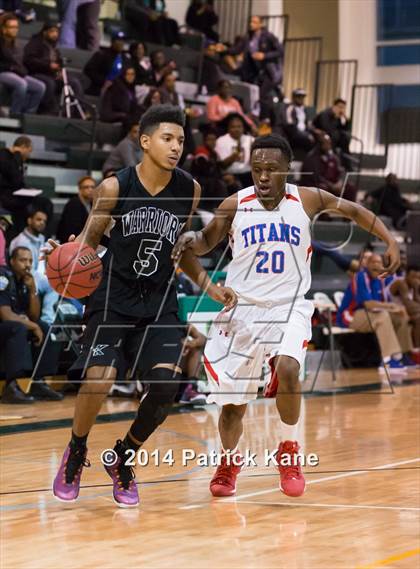 Thumbnail 1 in T.C. Williams vs. Kecoughtan (George Long Holiday Hoops Tournament) photogallery.