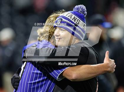 Thumbnail 1 in Millard West vs. Lincoln East (NSAA Class A Final) photogallery.