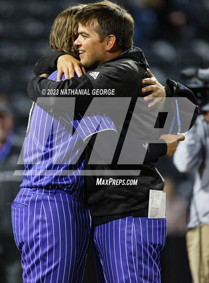 Thumbnail 1 in Millard West vs. Lincoln East (NSAA Class A Final) photogallery.