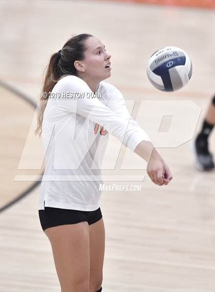 Thumbnail 3 in Huntington Beach vs. Tesoro (Dave Mohs Classic) photogallery.