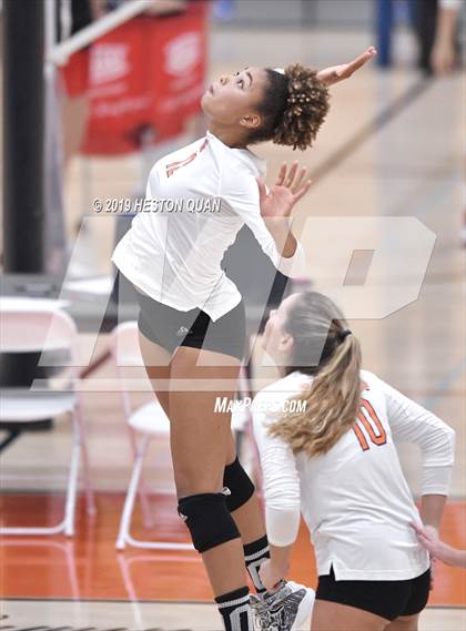 Thumbnail 2 in Huntington Beach vs. Tesoro (Dave Mohs Classic) photogallery.