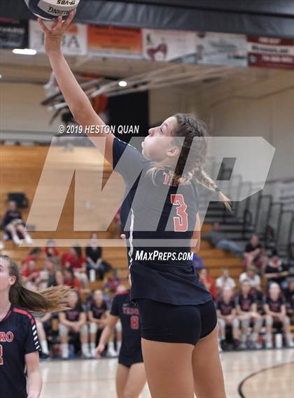 Thumbnail 3 in Huntington Beach vs. Tesoro (Dave Mohs Classic) photogallery.