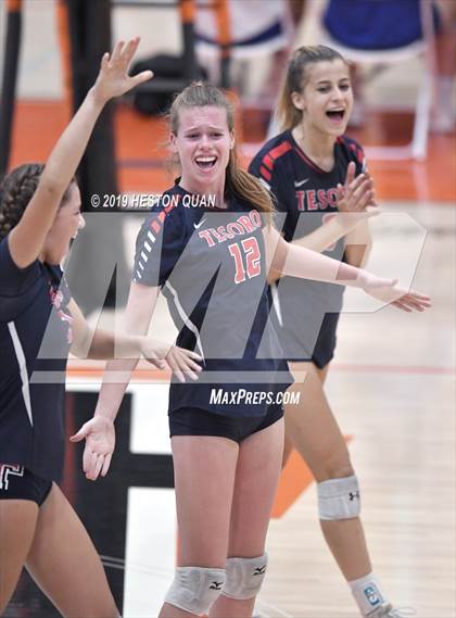 Thumbnail 2 in Huntington Beach vs. Tesoro (Dave Mohs Classic) photogallery.