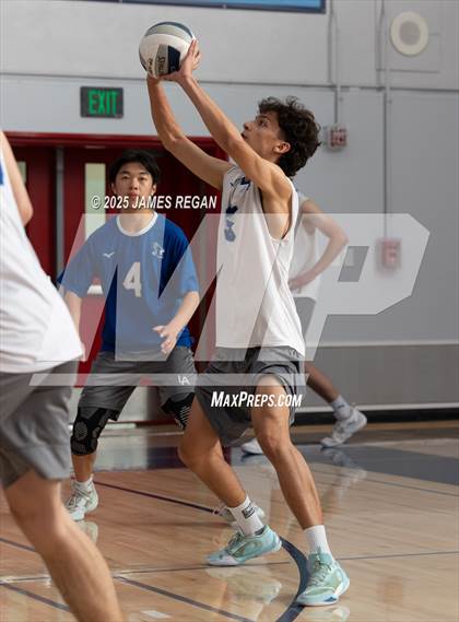 Thumbnail 3 in Westmoor vs. Los Altos (Days and Knights Tourney) photogallery.