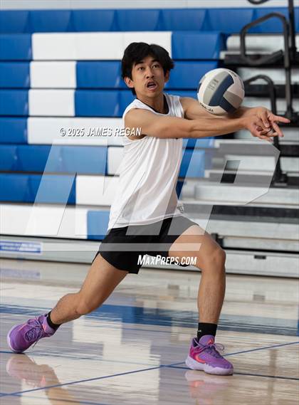 Thumbnail 2 in Westmoor vs. Los Altos (Days and Knights Tourney) photogallery.
