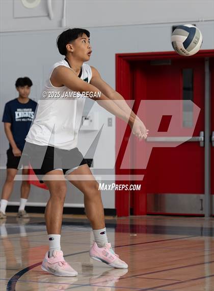 Thumbnail 2 in Westmoor vs. Los Altos (Days and Knights Tourney) photogallery.