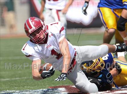Thumbnail 1 in Montgomery Bell Academy vs. Archbishop Moeller (Kirk Herbstreit Varsity Football Series) photogallery.