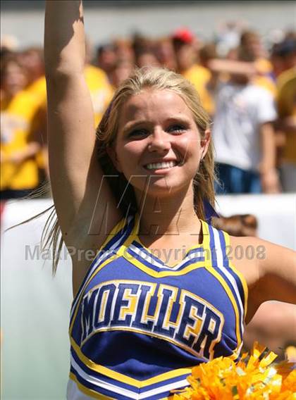 Thumbnail 3 in Montgomery Bell Academy vs. Archbishop Moeller (Kirk Herbstreit Varsity Football Series) photogallery.