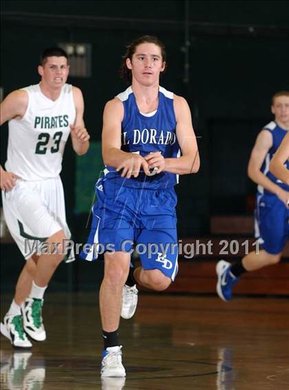 Thumbnail 2 in El Dorado vs. Stevenson (Mesa Verde Tournament) photogallery.