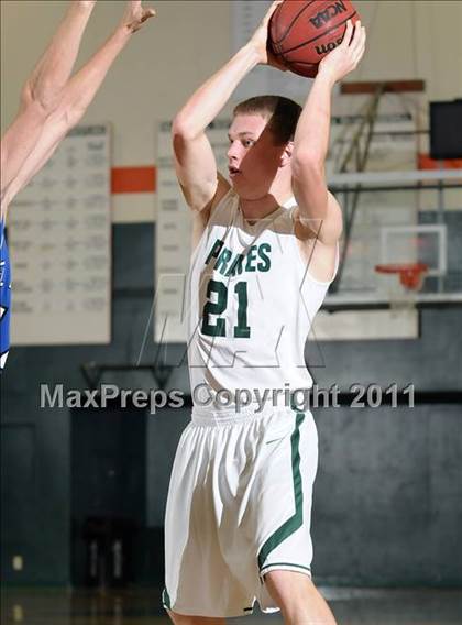Thumbnail 3 in El Dorado vs. Stevenson (Mesa Verde Tournament) photogallery.