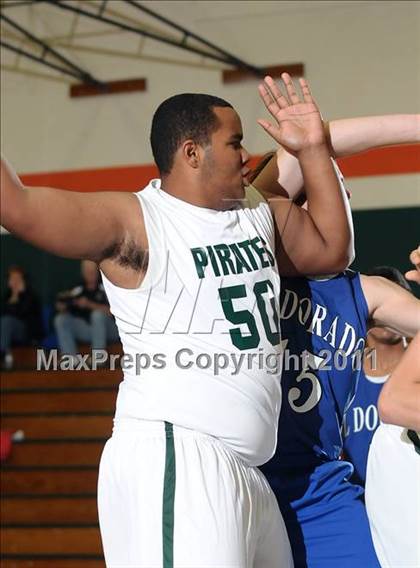 Thumbnail 2 in El Dorado vs. Stevenson (Mesa Verde Tournament) photogallery.