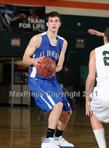 Thumbnail 1 in El Dorado vs. Stevenson (Mesa Verde Tournament) photogallery.