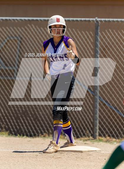 Thumbnail 2 in Kennedy vs. Miramonte (CIF NCS D5 FINAL) photogallery.