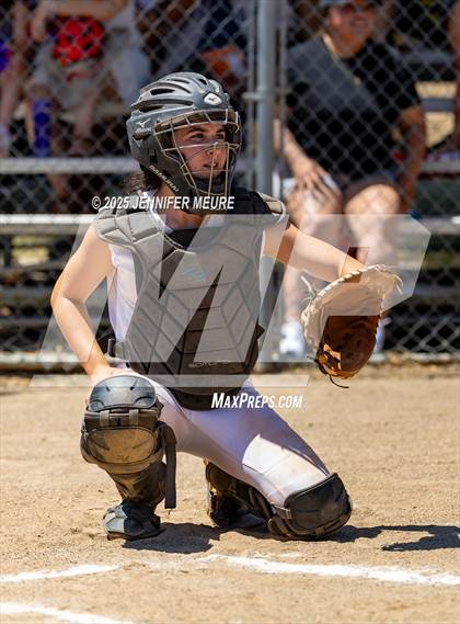 Thumbnail 1 in Kennedy vs. Miramonte (CIF NCS D5 FINAL) photogallery.