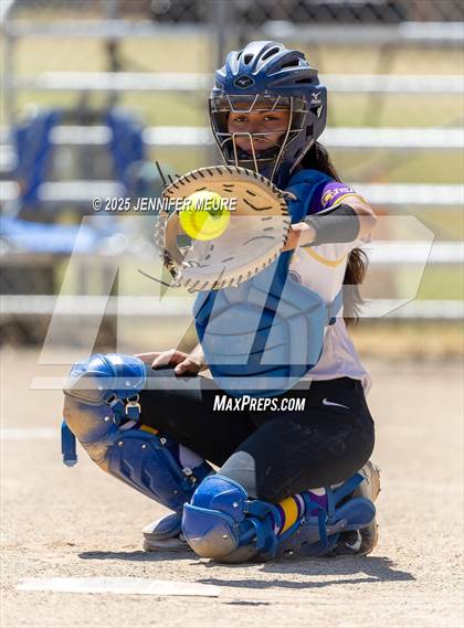 Thumbnail 2 in Kennedy vs. Miramonte (CIF NCS D5 FINAL) photogallery.