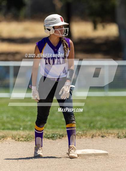 Thumbnail 3 in Kennedy vs. Miramonte (CIF NCS D5 FINAL) photogallery.