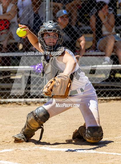 Thumbnail 2 in Kennedy vs. Miramonte (CIF NCS D5 FINAL) photogallery.