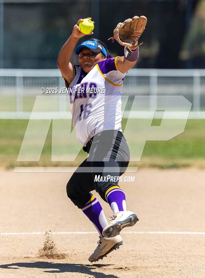 Thumbnail 2 in Kennedy vs. Miramonte (CIF NCS D5 FINAL) photogallery.