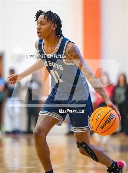 Thumbnail 1 in E.E. Smith vs Northwood (NCHSAA 3A East Regional Final) photogallery.