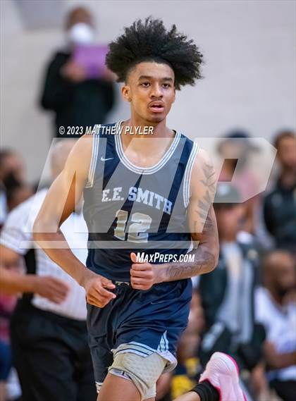 Thumbnail 1 in E.E. Smith vs Northwood (NCHSAA 3A East Regional Final) photogallery.