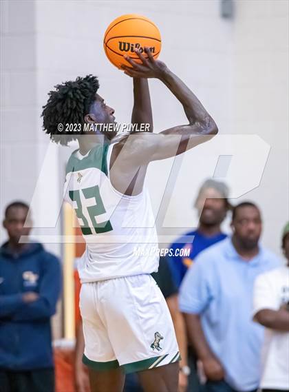 Thumbnail 2 in E.E. Smith vs Northwood (NCHSAA 3A East Regional Final) photogallery.