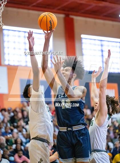 Thumbnail 3 in E.E. Smith vs Northwood (NCHSAA 3A East Regional Final) photogallery.