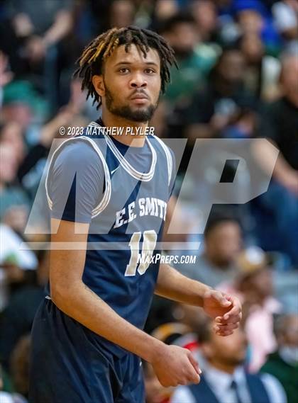 Thumbnail 3 in E.E. Smith vs Northwood (NCHSAA 3A East Regional Final) photogallery.