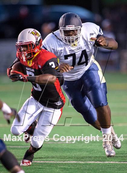 Thumbnail 2 in Big 33 Football Classic (Maryland vs. Pennsylvania) photogallery.