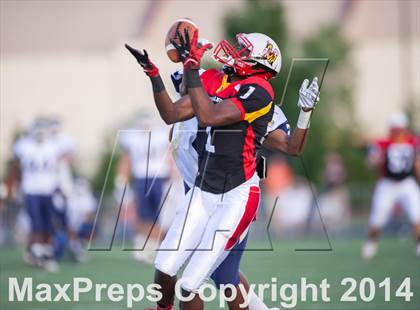 Thumbnail 1 in Big 33 Football Classic (Maryland vs. Pennsylvania) photogallery.