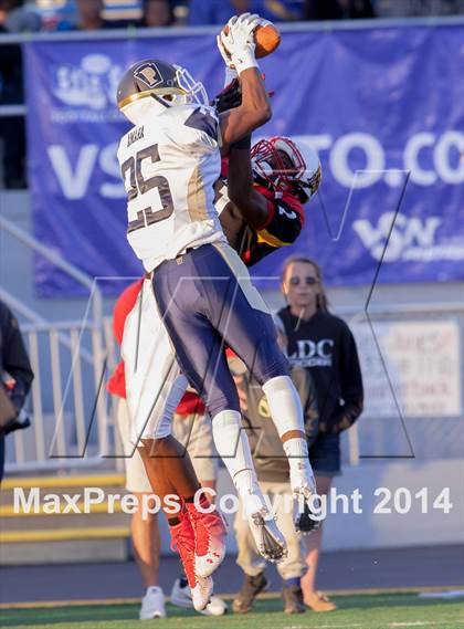 Thumbnail 1 in Big 33 Football Classic (Maryland vs. Pennsylvania) photogallery.