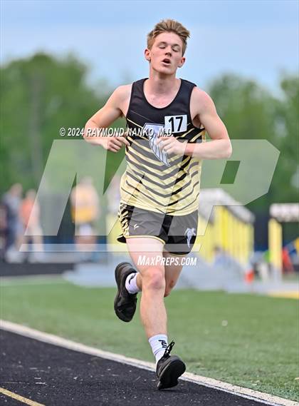 Thumbnail 2 in IHSAA Delta Sectionals (3200 Meter)  photogallery.