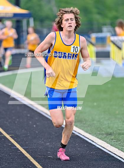 Thumbnail 3 in IHSAA Delta Sectionals (3200 Meter)  photogallery.