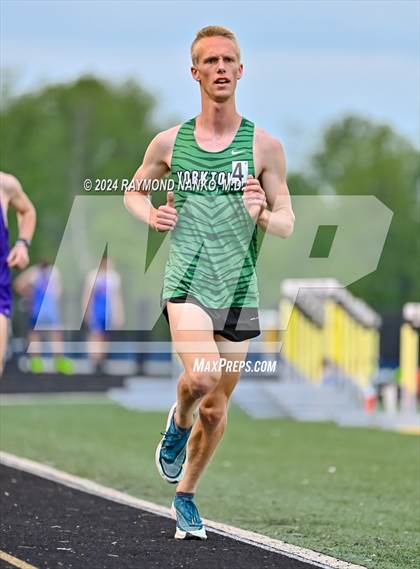 Thumbnail 3 in IHSAA Delta Sectionals (3200 Meter)  photogallery.