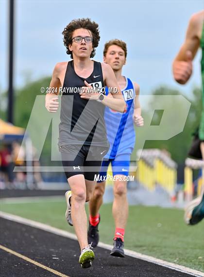 Thumbnail 1 in IHSAA Delta Sectionals (3200 Meter)  photogallery.