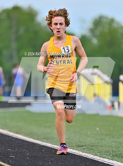 Thumbnail 2 in IHSAA Delta Sectionals (3200 Meter)  photogallery.