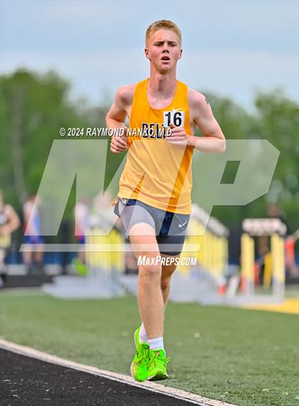 Thumbnail 2 in IHSAA Delta Sectionals (3200 Meter)  photogallery.