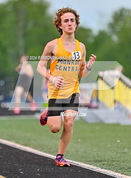 Thumbnail 1 in IHSAA Delta Sectionals (3200 Meter)  photogallery.