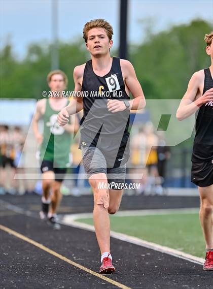 Thumbnail 2 in IHSAA Delta Sectionals (3200 Meter)  photogallery.