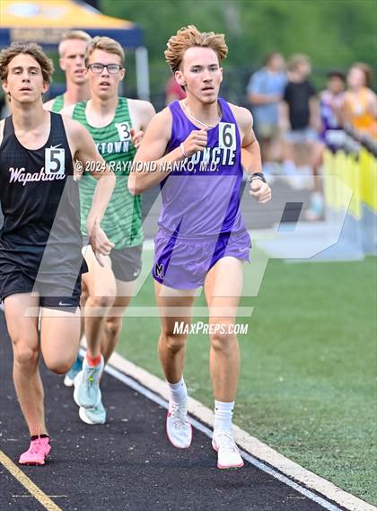 Thumbnail 2 in IHSAA Delta Sectionals (3200 Meter)  photogallery.