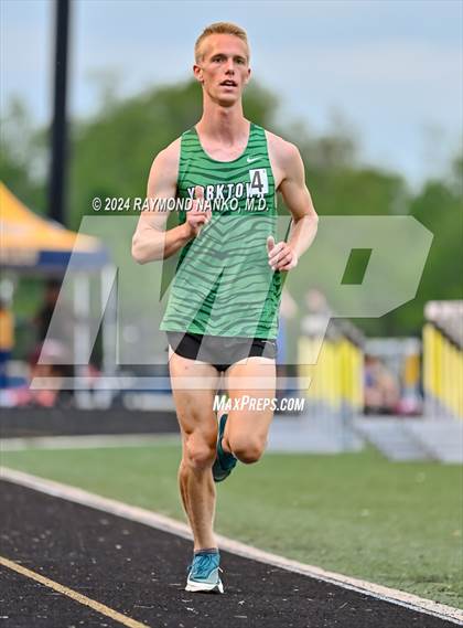Thumbnail 3 in IHSAA Delta Sectionals (3200 Meter)  photogallery.