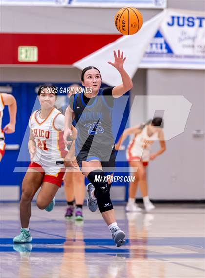 Thumbnail 3 in Chico vs. Rocklin (Folsom Vista Winter Classic) photogallery.